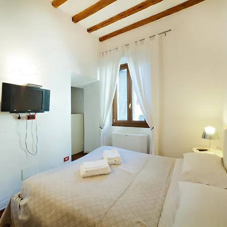 Suburbe Bed & Breakfast
